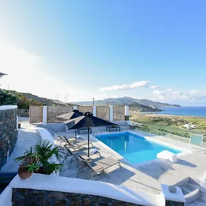 Paradise - Irina's Oasis Ftelia (Mykonos)